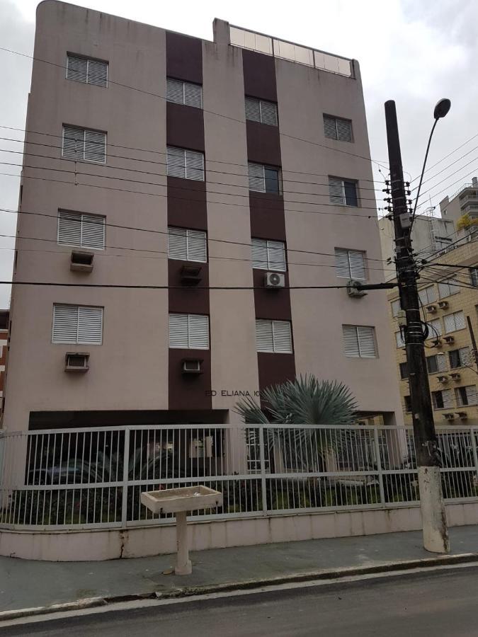 Apartamento Amplo E Belissimo! - 3 Quadras Do Mar! Гуаружа Экстерьер фото