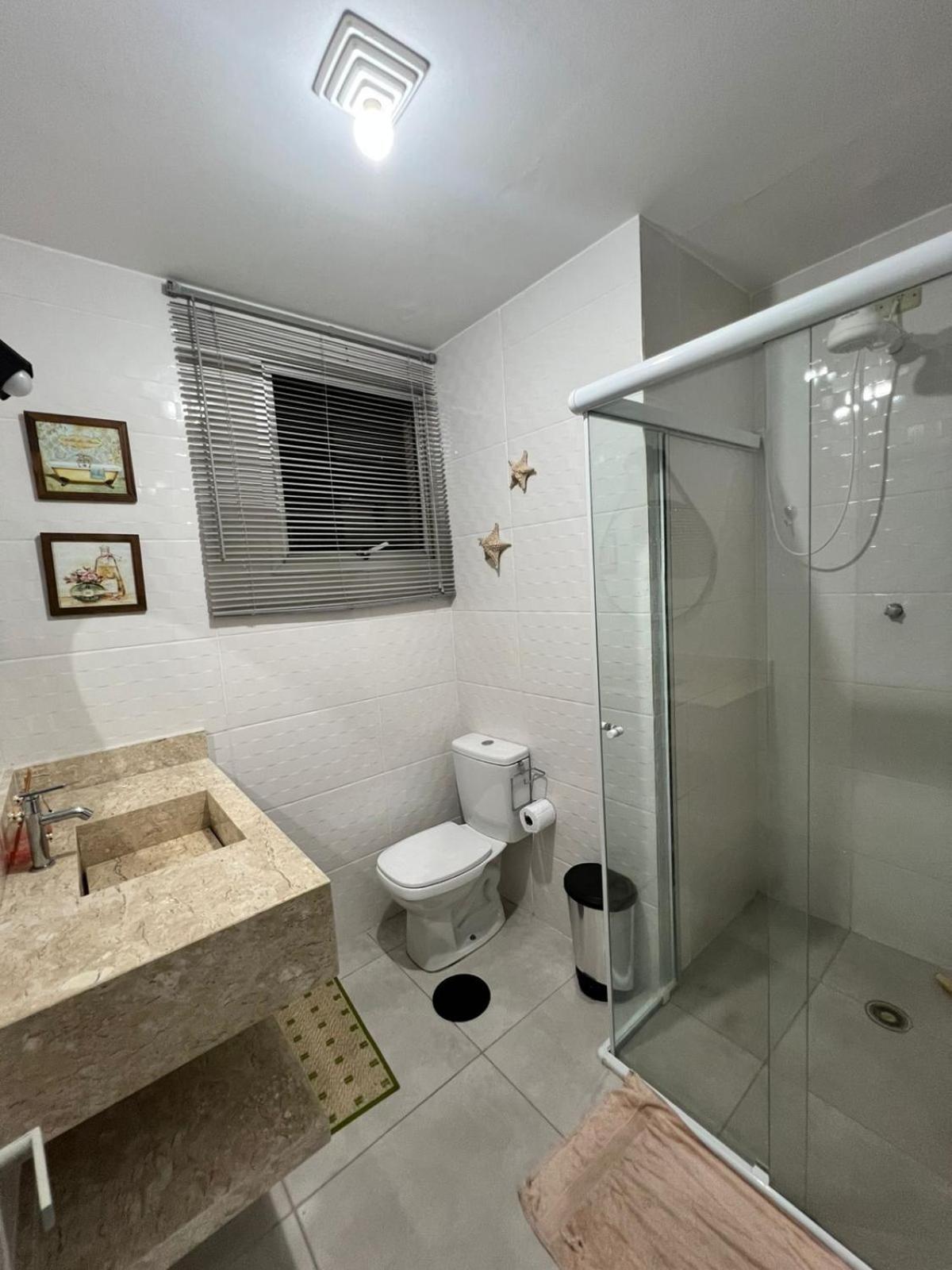 Apartamento Amplo E Belissimo! - 3 Quadras Do Mar! Гуаружа Экстерьер фото